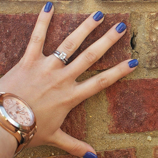 Close-up of Bio Sculpture Gemini Nail Polish No. 118 High Tea Tulip polish on light skin – non-toxic, gentle tulip pink shade for a refined, everyday nail look