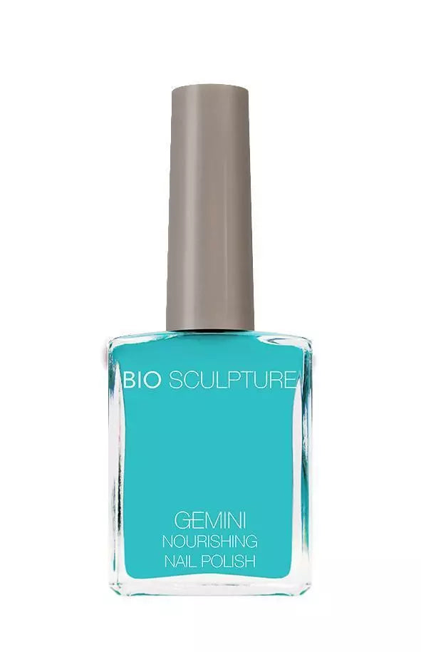 Bio Sculpture Gemini Nail Polish No. 120 Turquoise Tea Cup – vegan, solid bright turquoise blue nail polish for a bold, vibrant manicure