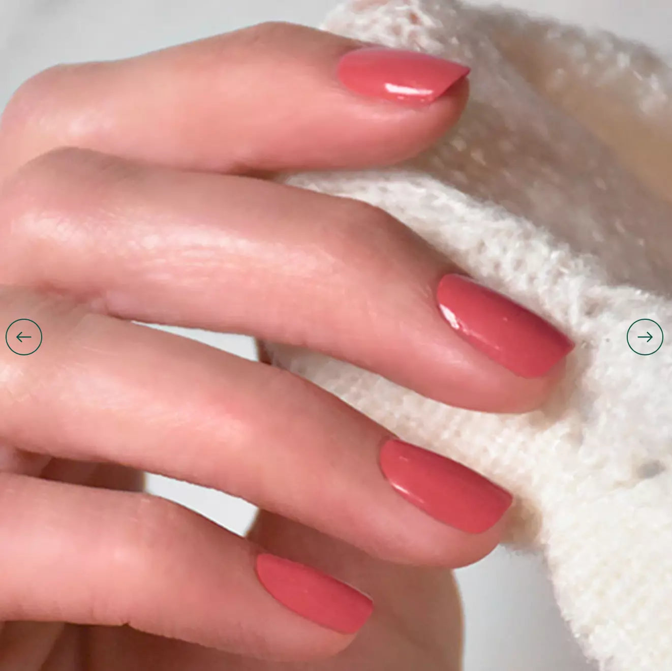 Close-up of Bois de Rose polish on light skin – vegan, non-toxic rose shade for timeless nail looks