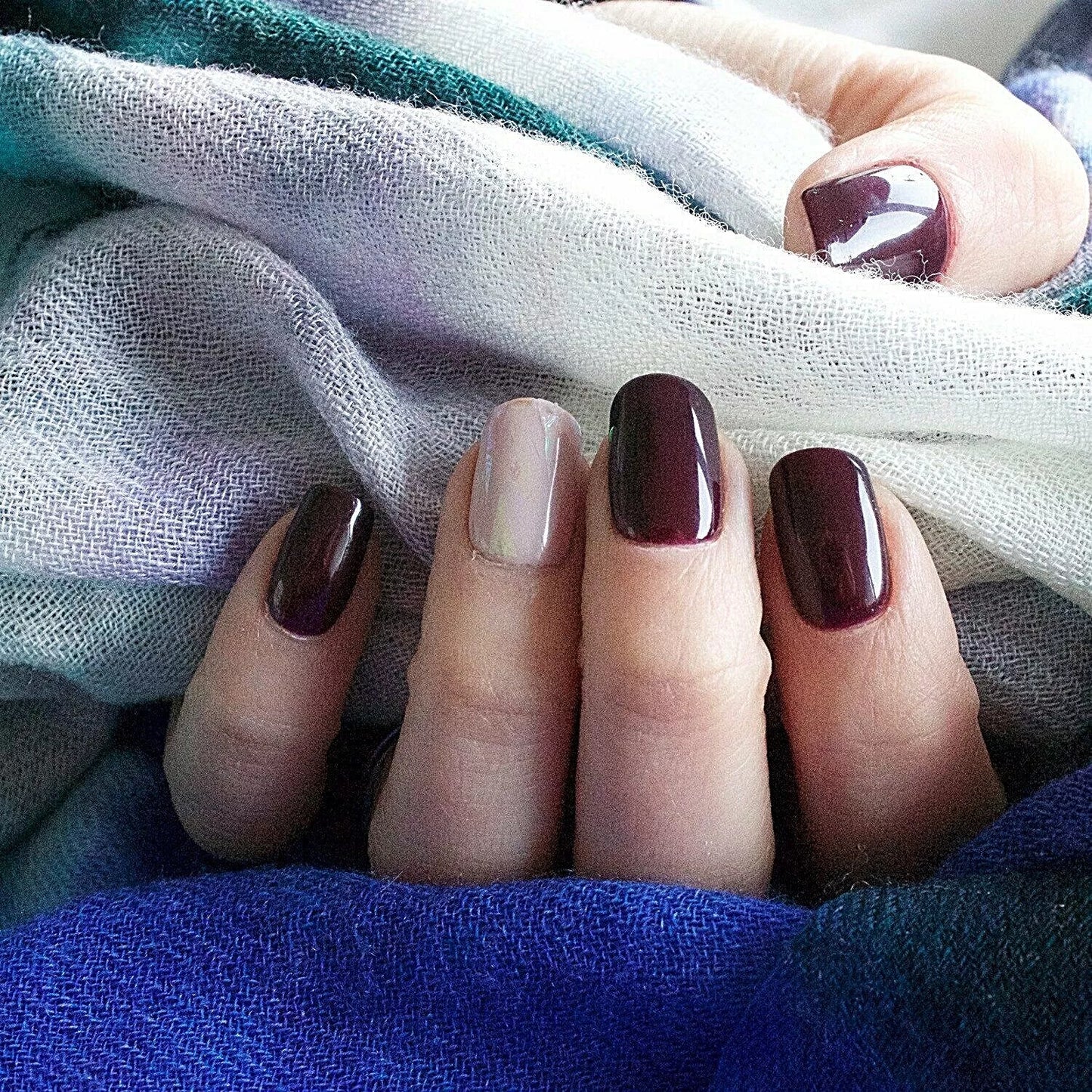 Nails featuring Bio Sculpture Gemini Nail Polish No. 200 Beauty of Perfection on light skin – cruelty-free, classic pink polish for a natural, graceful finish