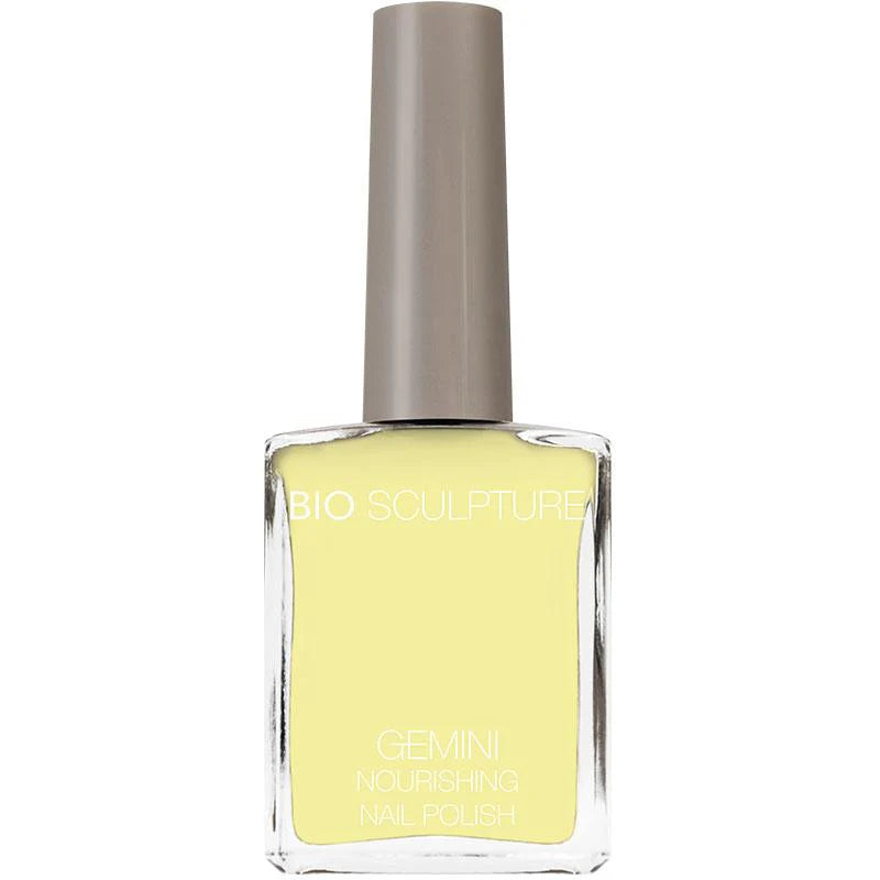 Bio Sculpture Gemini Nail Polish No. 156 Brigitte – vegan, pastel yellow nail polish for a soft, cheerful manicure