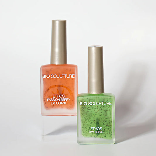 Bio Sculpture ETHOS, Passion Berry Exfoliant – gentle, vegan nail and cuticle exfoliant for smooth, healthy nailsBio Sculpture Gel Ethos Kiwi Scrub – cruelty-free, nourishing nail and cuticle exfoliator enriched with fruit enzymes for healthier, radiant n