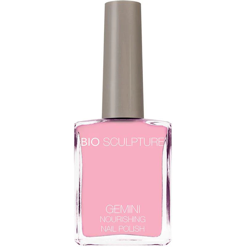 Bio Sculpture Gemini Nail Polish No. 157 Elizabeth – vegan, soft baby pink nail polish for a delicate, elegant manicure