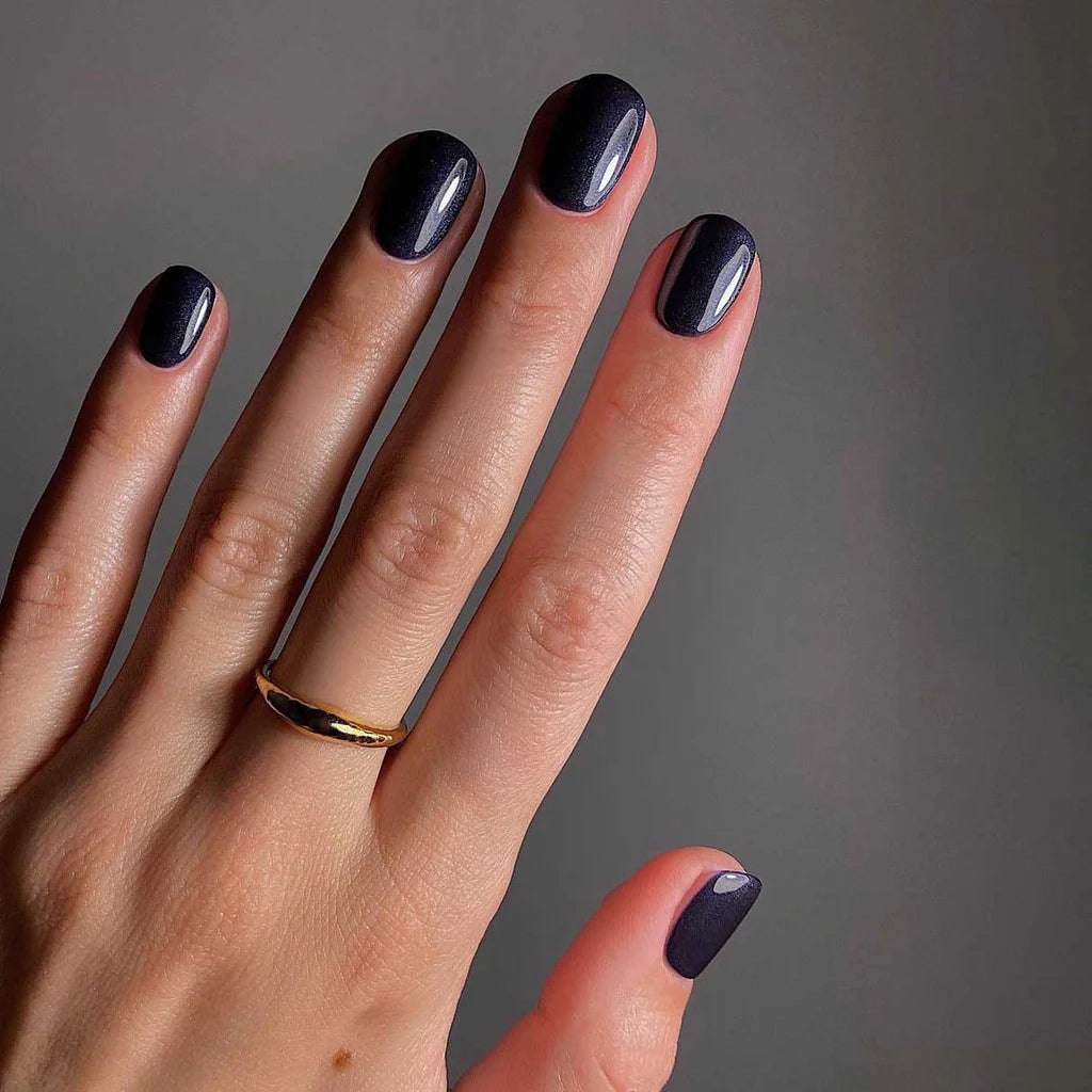 Bio Sculpture Gemini Nail Polish No. 236 98 To Date 14ml. Close-up of 98 To Date polish on light skin – non-toxic, muted taupe shade for an elegant, everyday nail look