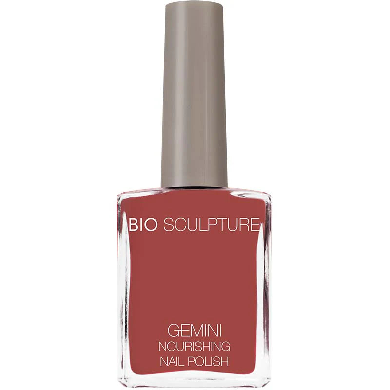 Bio Sculpture Gemini Nail Polish No. 260 Poetic Poise – vegan, dusky rosy red nail polish for a soft, elegant manicure