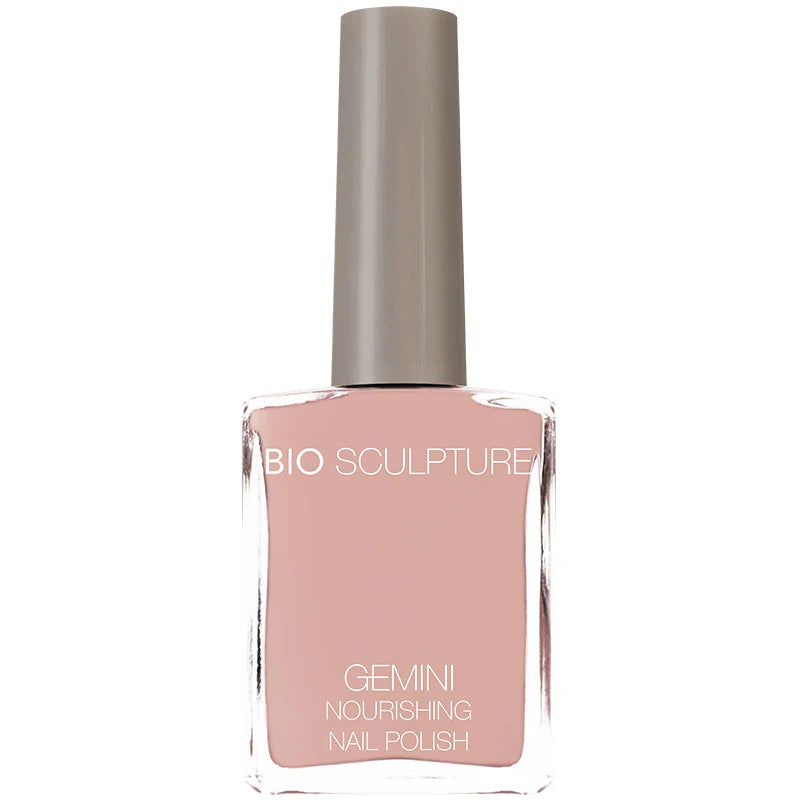 Bio Sculpture Gemini Nail Polish No. 261 Lyrics of a Lily – vegan, vintage nude nail polish for a timeless, elegant manicure