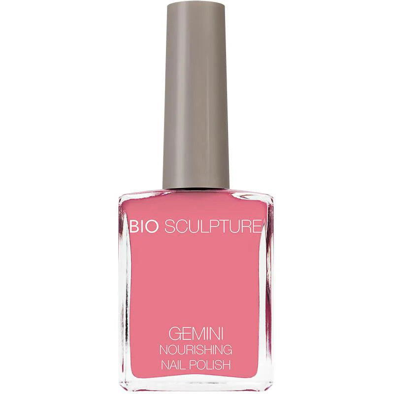 Bio Sculpture Gemini Nail Polish No. 87 Strawberry French 14ml – vegan, soft strawberry pink nail polish for a delicate, elegant French manicure