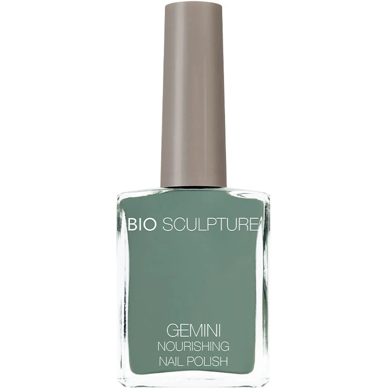 Bio Sculpture Gemini Nail Polish No. 262 Olive Poem – vegan, creamy olive-green nail polish inspired by Lydia Millin’s Evergreen Book for a modern, elegant manicure