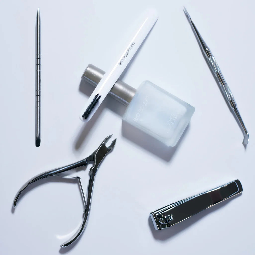Bio Sculpture Premium Cuticle Nipper – professional-grade stainless steel tool for precise cuticle care and salon-quality manicures