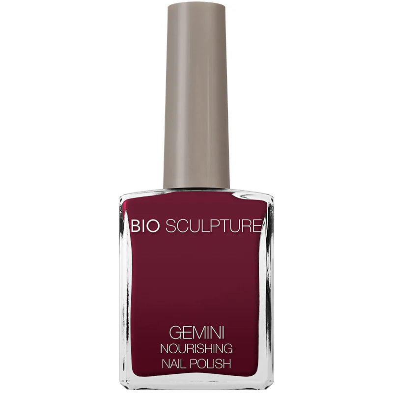 Bio Sculpture Gemini Nail Polish No. 318 Thornberry 14ml – vegan nail polish in a rich, berry-toned shade. Deep, long-lasting berry colour for elegant manicures