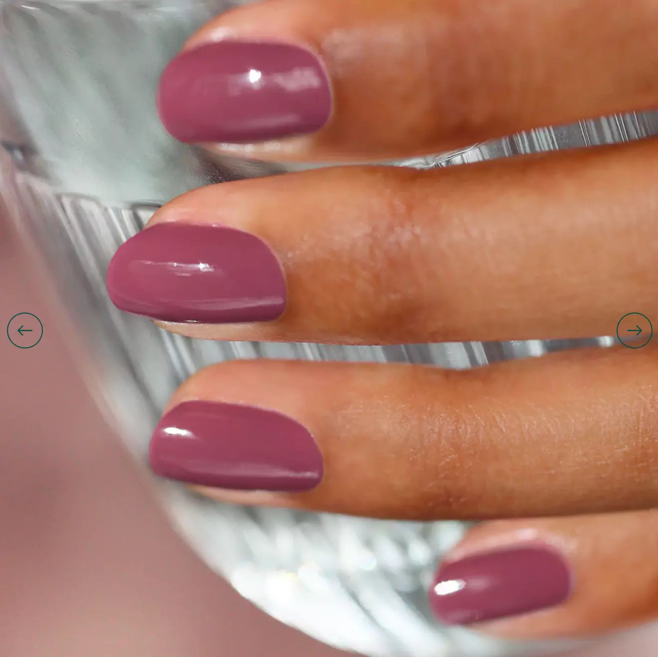 Close-up of Manucurist Paris Green Range Victoria Plum – rich, non-toxic plum polish for elegant, long-lasting nail looks