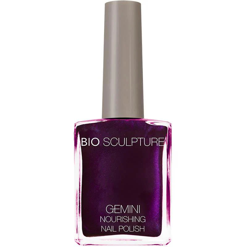 Bio Sculpture Gemini Nail Polish No. 61 Violet – vegan, deep violet nail polish for a bold, elegant manicure