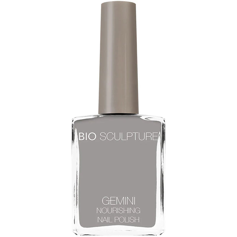 Bio Sculpture Gemini Nail Polish No. 301 Liquorice Soft Serve 14ml – vegan, creamy black nail polish for bold, elegant manicures
